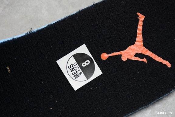 554724-058 JORDAN BACKBOARD 1 ModernLook AIR SHATTERED 242 MID 554724-058 0611